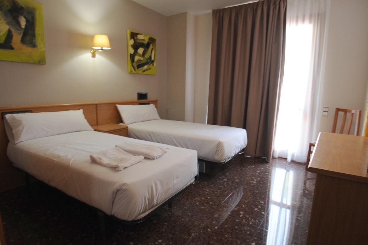 La Imperial Hotel Luceni Exterior photo